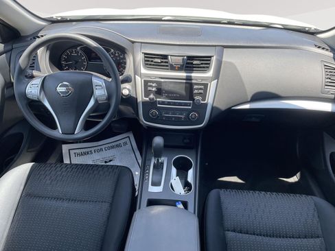 Used 2016 Nissan Altima 2.5 S w/ Power Driver Seat Package FWD image 27
