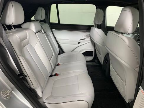 Used 2025 Jeep Wagoneer S Limited image 26