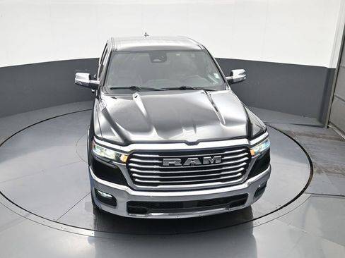 Used 2025 RAM 1500 Laramie AWD/4WD image 26