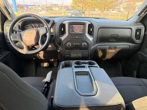 Used 2024 Chevrolet Silverado 2500 Custom w/ Custom Value Package image 41