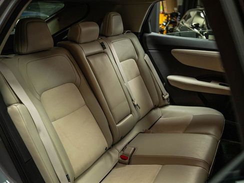 Used 2024 Nissan Ariya FWD image 11