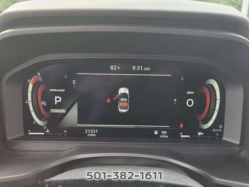 Certified 2025 Nissan Rogue Platinum w/ Platinum Premium Package FWD image 28