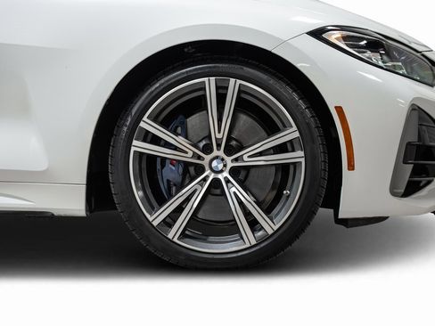 Used 2023 BMW 440i xDrive M440i xDrive w/ Premium Package image 19