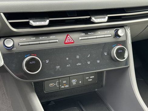 New 2026 Hyundai Sonata SEL FWD image 32