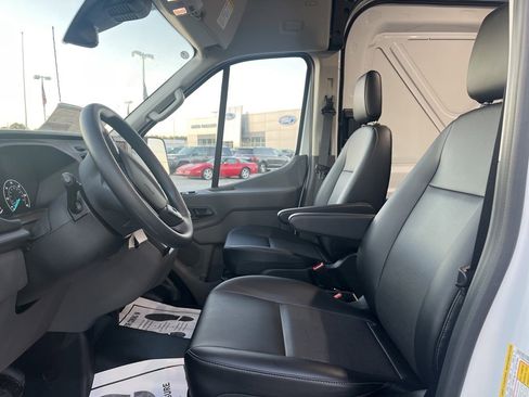 New 2024 Ford Transit 250 148 Medium Roof Extended AWD image 13