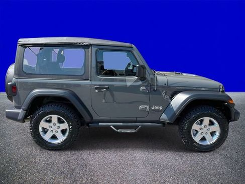 Used 2020 Jeep Wrangler Sport AWD/4WD image 2
