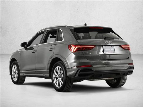 Certified 2025 Audi Q3 2.0T Premium Plus w/ Premium Plus Package image 8