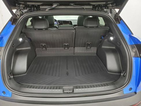 Used 2025 Chevrolet Blazer EV LT image 23