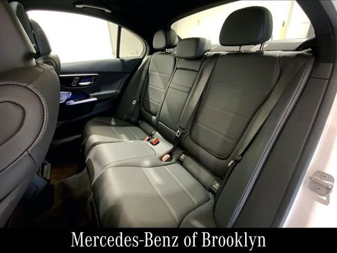 Used 2025 Mercedes-Benz C 300 4MATIC Sedan image 22