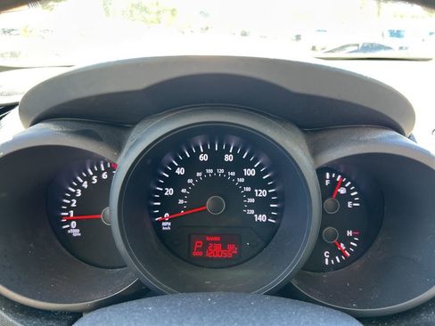 Used 2013 Kia Soul image 21