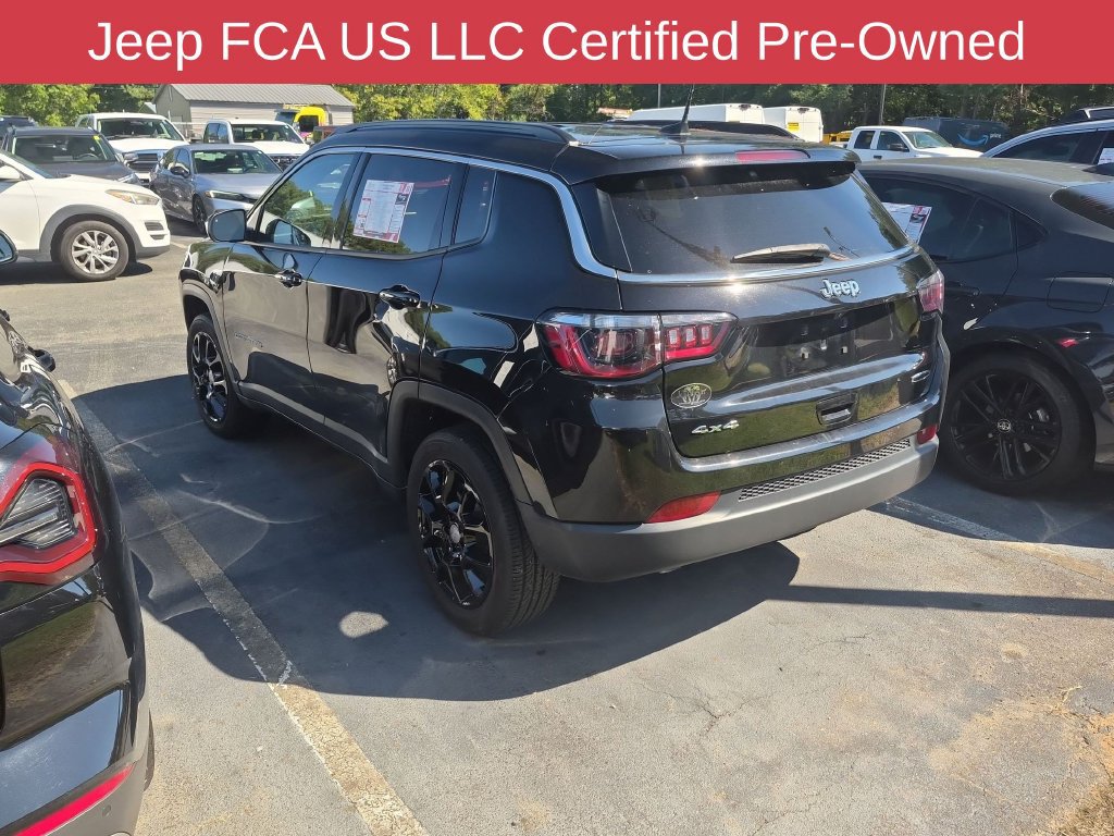 Used 2023 Jeep Compass Latitude AWD/4WD image 6