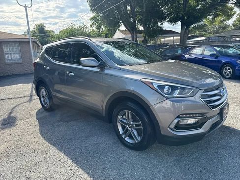 Used 2018 Hyundai Santa Fe Sport w/ 2.4L Value Package 02 FWD image 3