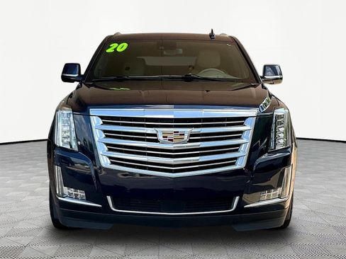Used 2020 Cadillac Escalade Platinum AWD/4WD image 2