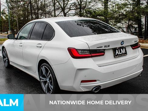 Used 2023 BMW 330i xDrive Sedan w/ Premium Package AWD/4WD image 4