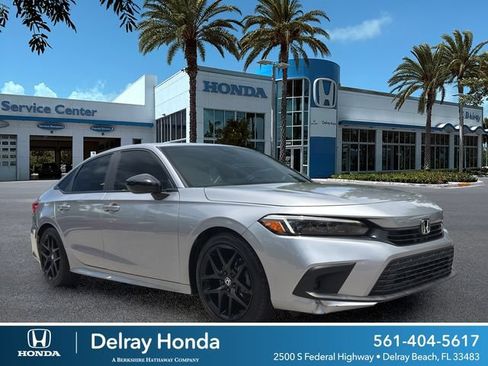 Used 2024 Honda Civic Sport image 1