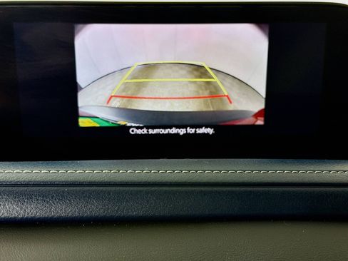 Used 2020 MAZDA CX-30 FWD w/ Preferred Package image 17