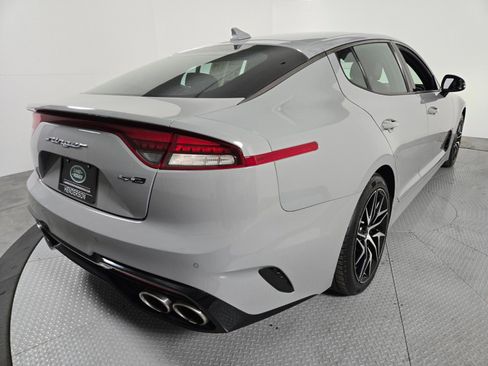 Used 2022 Kia Stinger GT-Line image 2