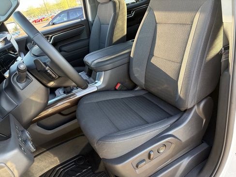 Certified 2026 Chevrolet Silverado 1500 LT Trail Boss w/ Protection Package AWD/4WD image 21