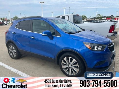 Used 2018 Buick Encore Preferred FWD image 1