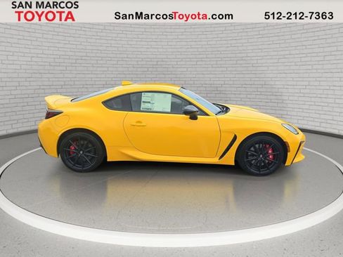 New 2026 Toyota GR86 YUZU Limited image 4