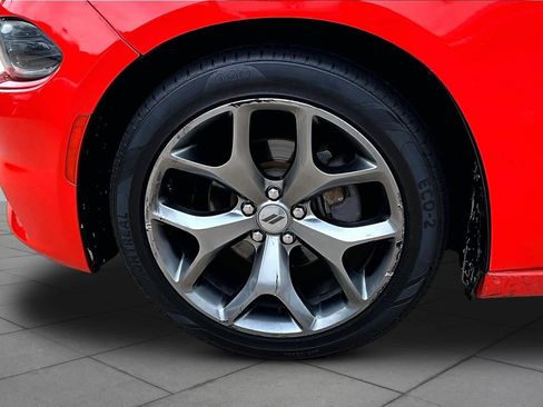 Used 2017 Dodge Charger SXT w/ Plus Group image 11