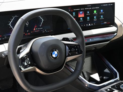 Used 2025 BMW X3 xDrive30i w/ Premium Package AWD/4WD image 13