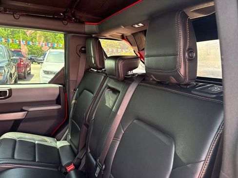 Used 2023 Ford Bronco Badlands AWD/4WD image 21