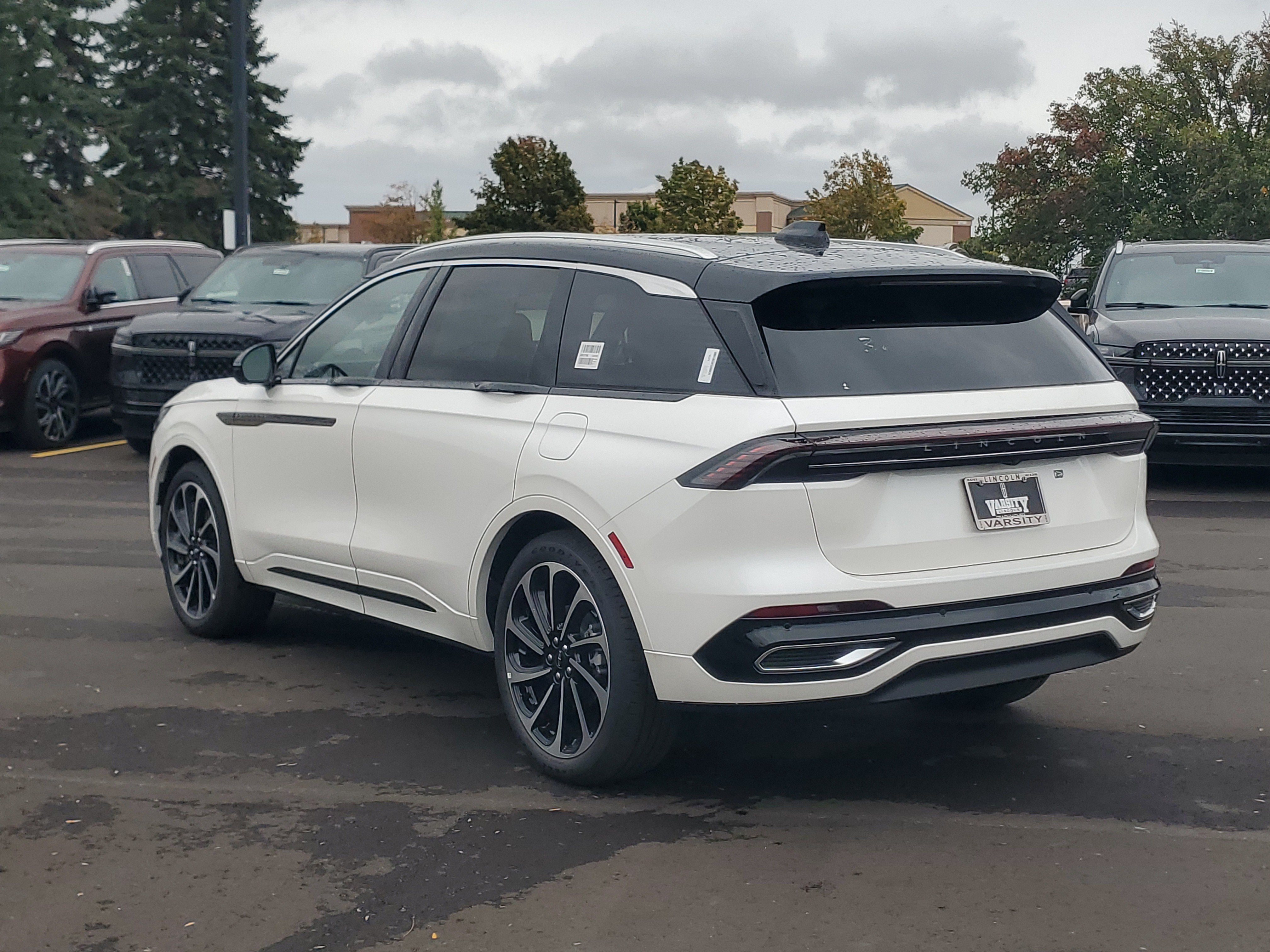 New 2026 Lincoln Nautilus Black Label AWD/4WD image 3