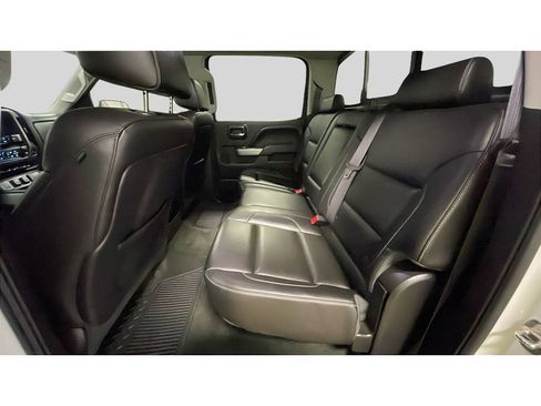 Used 2015 Chevrolet Silverado 1500 LTZ Z71 w/ LTZ Plus Package AWD/4WD image 15