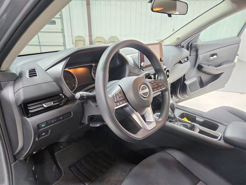 Used 2024 Nissan Sentra SV image 18