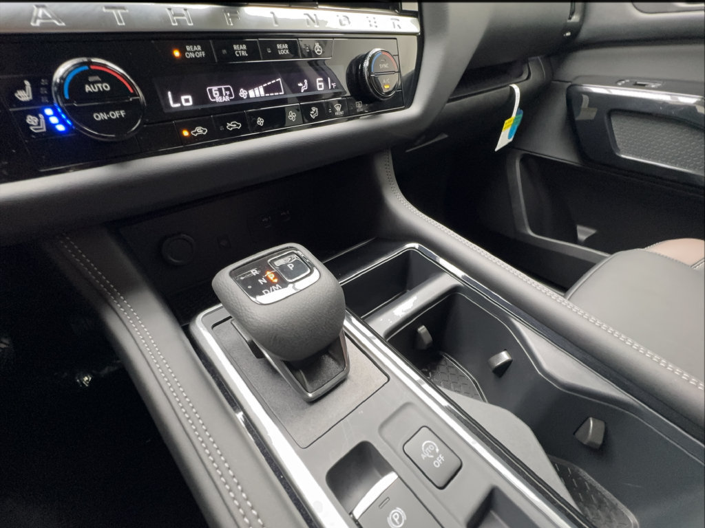 Used 2026 Nissan Pathfinder Platinum w/ Cargo Package FWD image 51