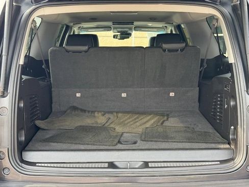 Used 2016 Chevrolet Suburban LT AWD/4WD image 9