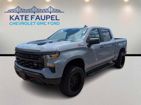 Used 2024 Chevrolet Silverado 1500 Custom Trail Boss AWD/4WD image 3