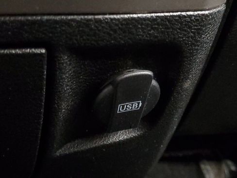 Used 2019 RAM 1500 Big Horn AWD/4WD image 24