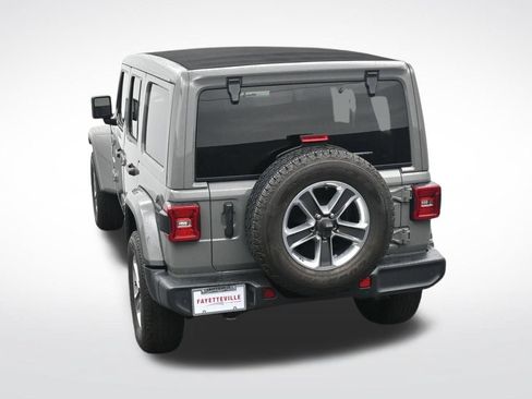 Used 2022 Jeep Wrangler Unlimited Sahara w/ LED Lighting Group AWD/4WD image 28