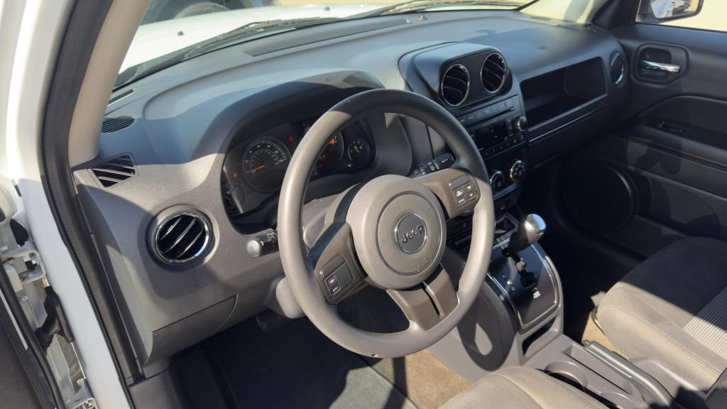 Used 2017 Jeep Patriot Sport w/ Power Value Group FWD image 19