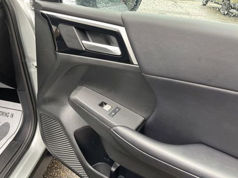 Used 2024 Mitsubishi Outlander SE AWD/4WD image 20