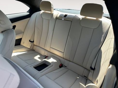 Used 2022 BMW 230i Coupe w/ Premium Package RWD image 13