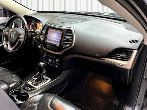 Used 2015 Jeep Cherokee Limited w/ Luxury Group image 27
