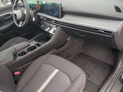 Used 2025 Hyundai Sonata SEL FWD image 9