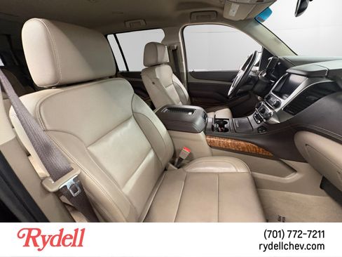 Used 2020 Chevrolet Suburban Premier w/ Max Trailering Package image 17