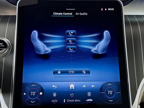 Used 2026 Mercedes-Benz GLC 300 4MATIC image 16