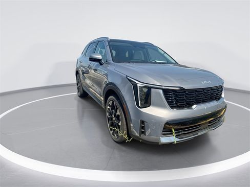 New 2025 Kia Sorento EX w/ Panoramic Sunroof Package image 2