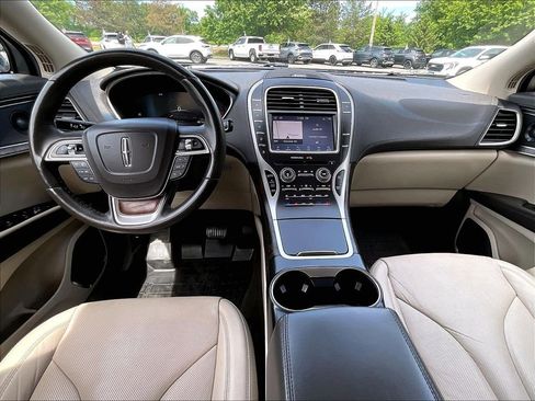 Used 2019 Lincoln Nautilus Reserve AWD/4WD image 21
