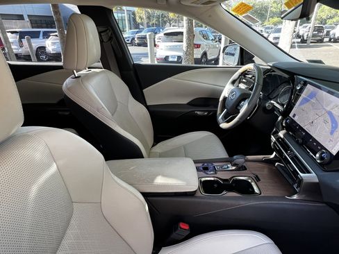 Used 2023 Lexus RX 350 w/ Cold Area Package AWD/4WD image 46