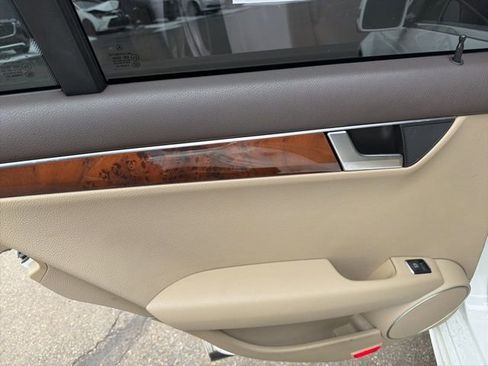 Used 2014 Mercedes-Benz C 300 4MATIC Sedan image 30