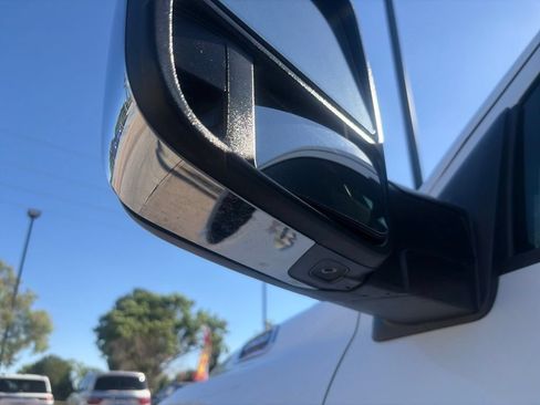 Used 2024 RAM 2500 Laramie AWD/4WD image 34