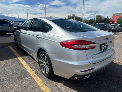 Used 2019 Ford Fusion SE AWD/4WD image 6