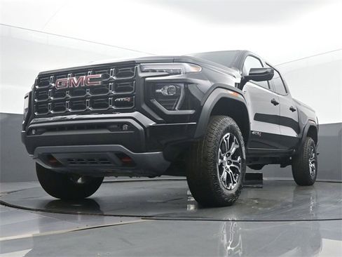 New 2025 GMC Canyon AT4 image 46