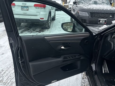 Used 2021 Lexus ES 350 F Sport w/ Accessory Package image 37